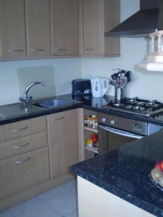 Kitchen (2)