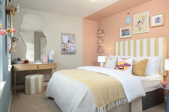 4 bed Detached for sale Image 8