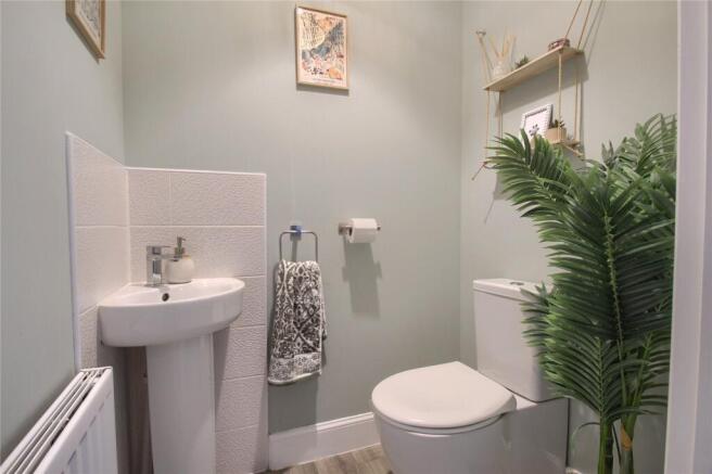 3 bed Detached for sale Image 11
