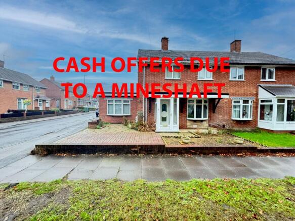 3-bed terraced on Littleton Road, Willenhall, £160,000