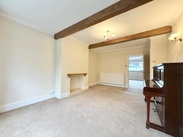 4 bed Detached to rent Image 12
