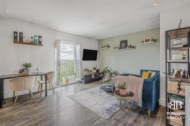 Kitchen/Living Room
