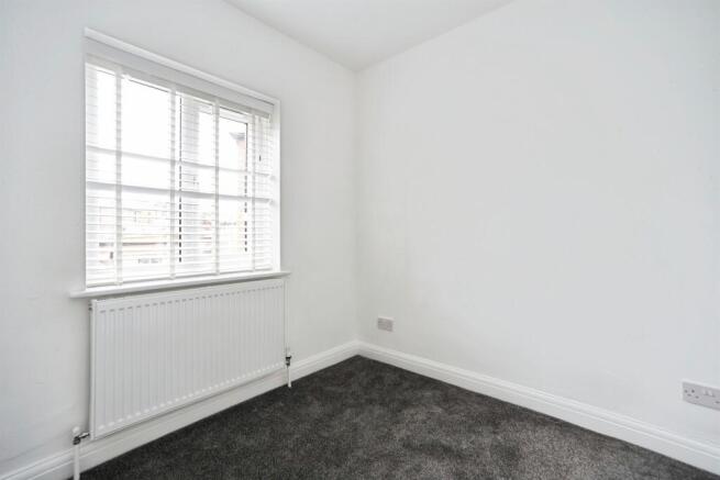 3 bed Semi-Detached for sale Image 11