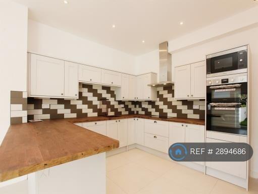 Open Plan Kitchen Diner Lounge