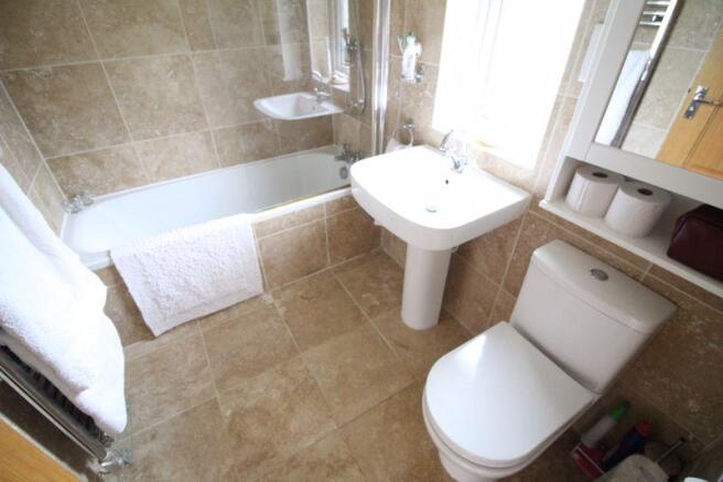 Family Bathroom 