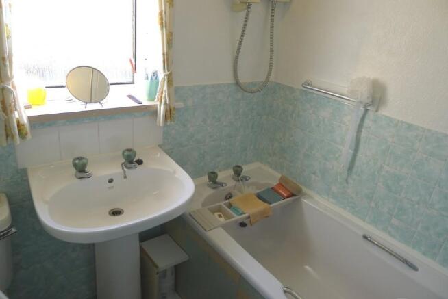 Photo 8