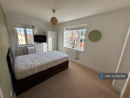 35, Rennoldson Green, Chelmsford CM2 9FY