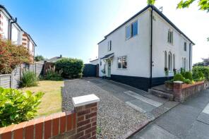 110, Weelsby Road, Grimsby DN32 0PT