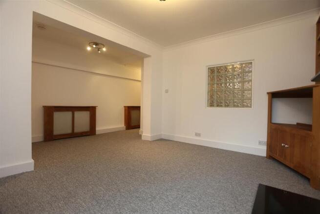 93c Sackville Road (13).JPG