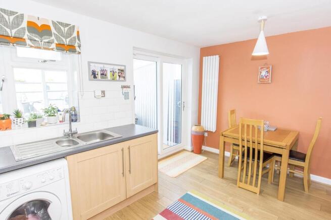 Dining kitchen