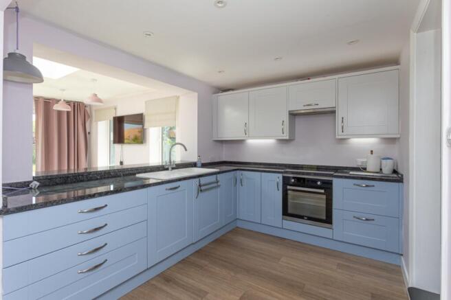 Queens Avenue, Birchington, Kent, CT7 photo 4