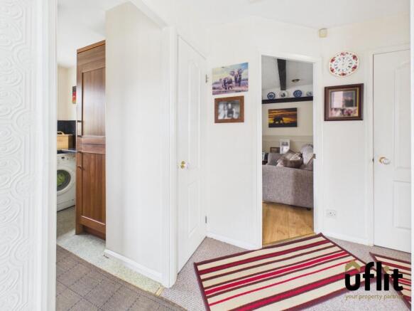 2 bed Detached Bungalow for sale Image 11