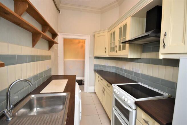 Kitchen..JPG