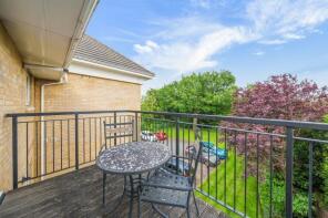 Flat 9, 53 Eden Court, Hendon Lane, Finchley, London N3 1SD
