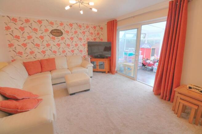 Living Room to Conservatory
