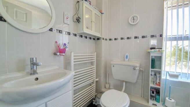 Photo 10