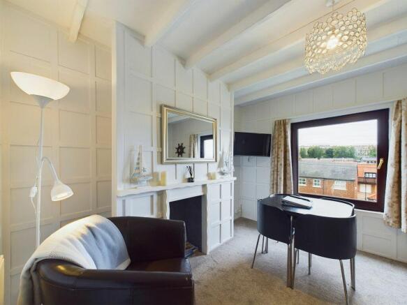 2 bed Terraced for sale Image 9
