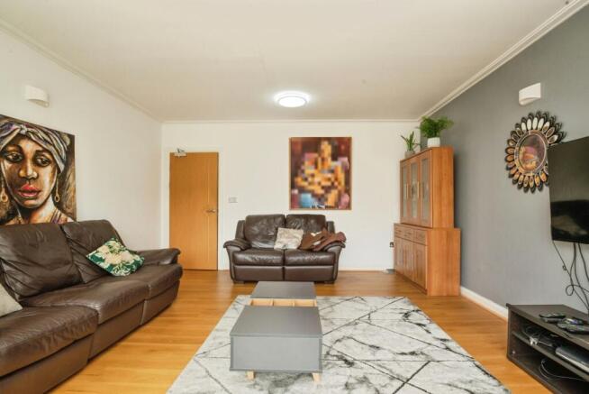 Living/Dining Area