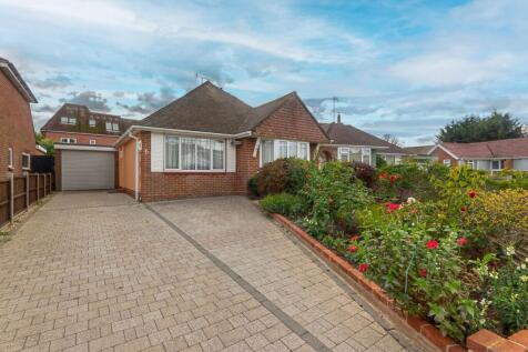 Vernon Close, Rustington, BN16