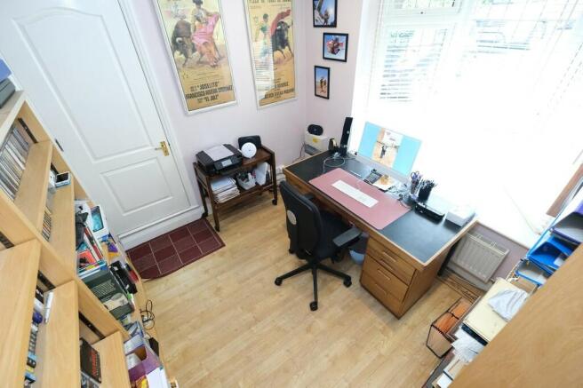 Photo 19