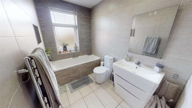 Kiln Lane Bathroom