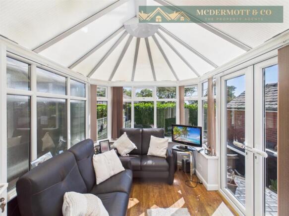 3 bed Semi-Detached for sale Image 5