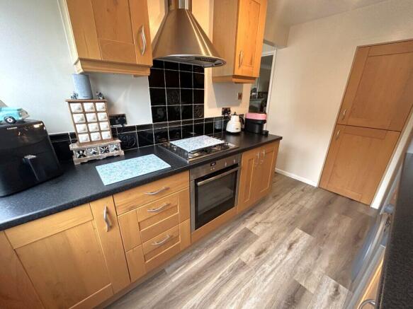 3 bed Detached for sale Image 9