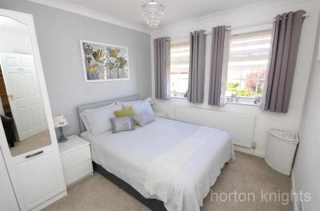 BEDROOM 2