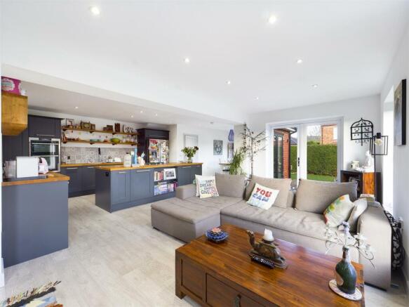 Open-Plan Kitchen Living