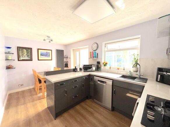 Peasedown St. John, Bath, Somerset, BA2 photo 4