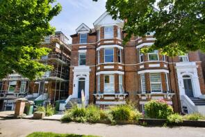 Flat 4, 30, Earls Avenue, Folkestone CT20 2HE