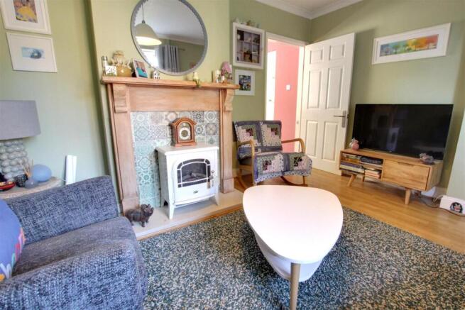 West Garth, Little Weighton, Cottingham photo 4