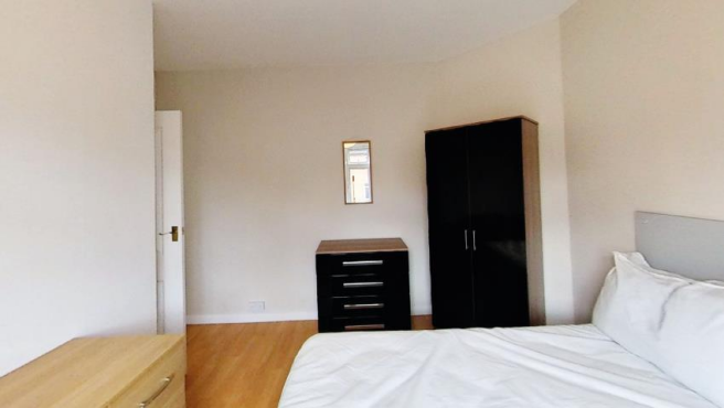 14 KEBLE ROAD-09.png