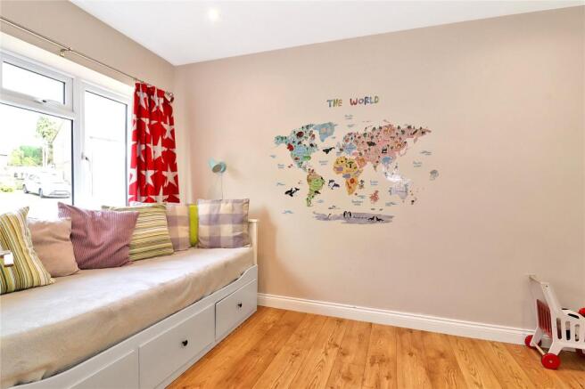 Bed 4/Playroom