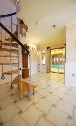 Photo 19