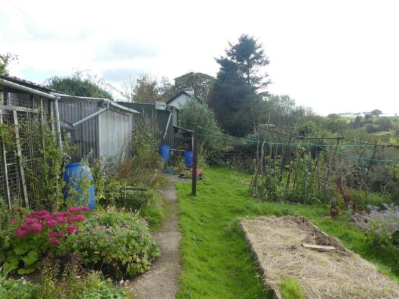 gardens 3.JPG