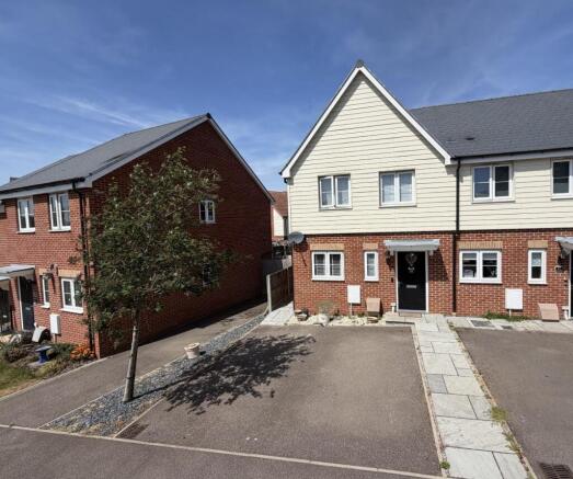 3-bed house on Hutchinson Rise, Potton, £117,250