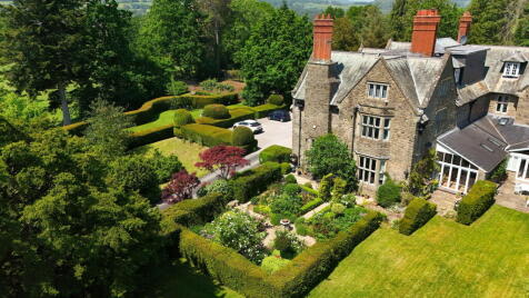 1, Trebencyn Park, Trebencyn, Abergavenny, Monmouthshire, NP7 8AR