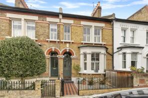 49, Cleveland Gardens, Barnes, London SW13 0AE
