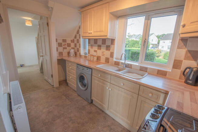 33 Green Way, Glusburn, BD20 8RY photo 4