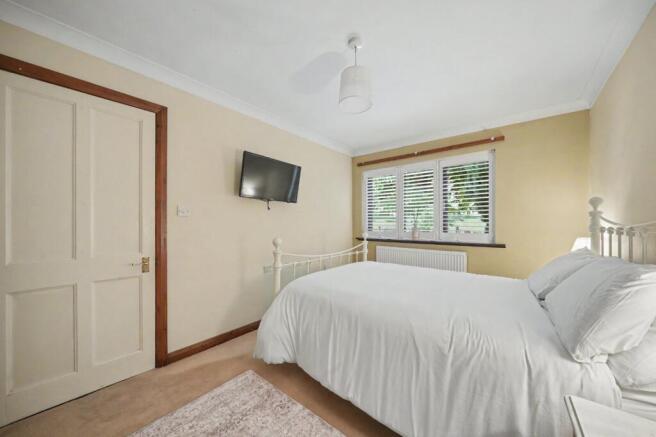 3 bed Bungalow for sale Image 9