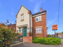 7, Kelvin Drive, Blackfords, Cannock WS11 6ED