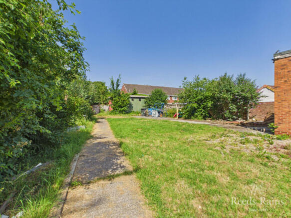 3 bed Detached Bungalow for sale Image 12