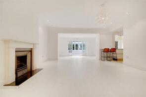 Flat Lower Ground Floor, 33, Belsize Park, London NW3 4DX