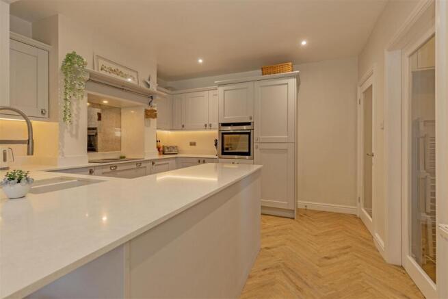 Kitchen-3.jpg