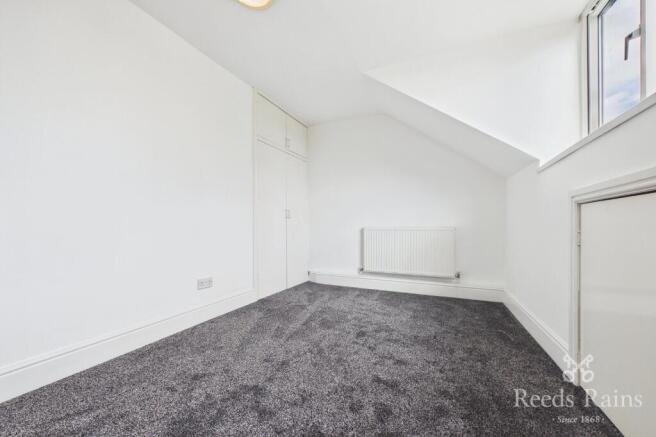4 bed Terraced to rent Image 11