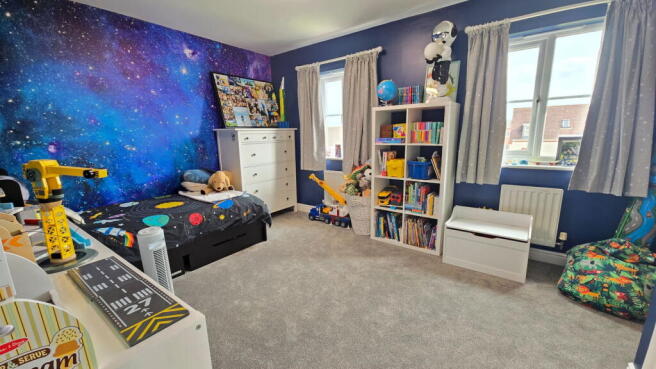 Photo 8