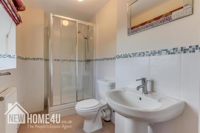 EN-SUITE: