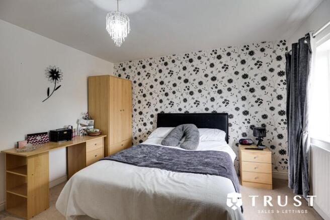 2 bed Terraced for sale Image 11
