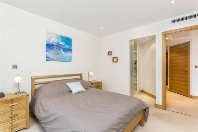 London Flat For Sale